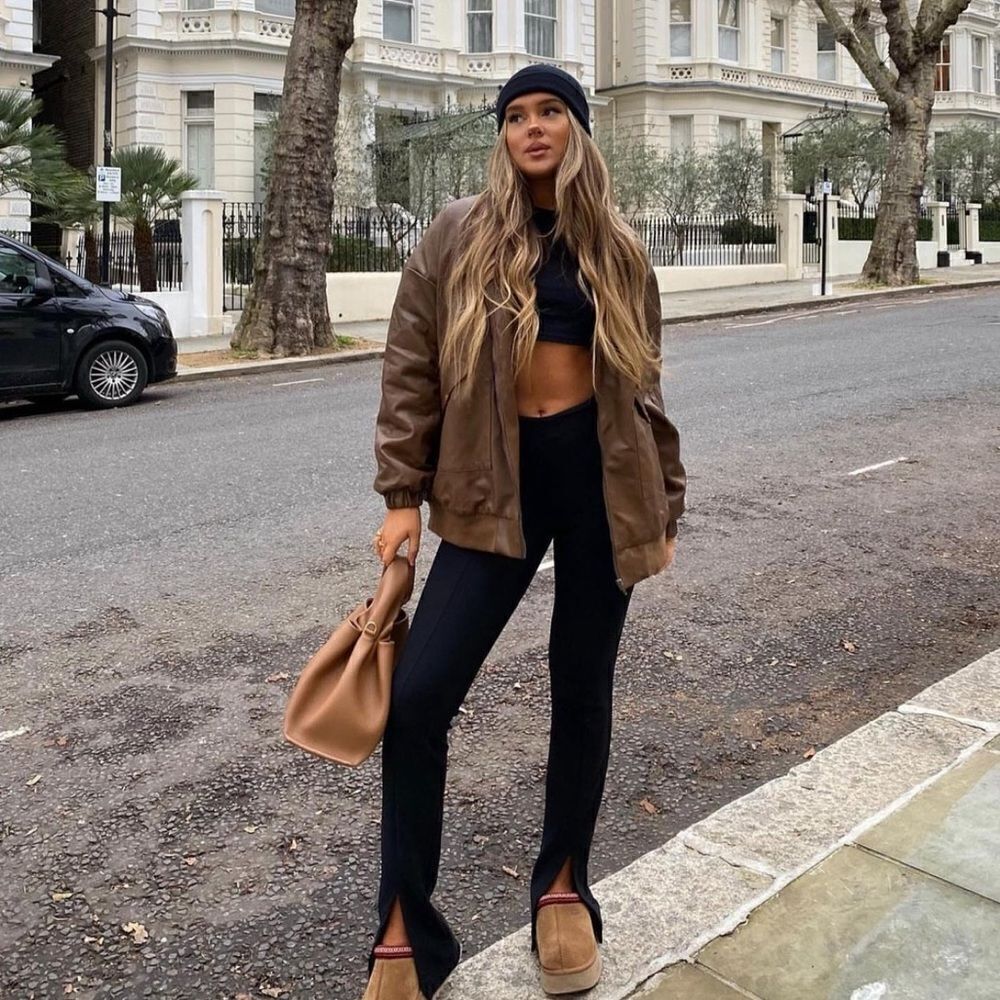 Ankle slit pants
